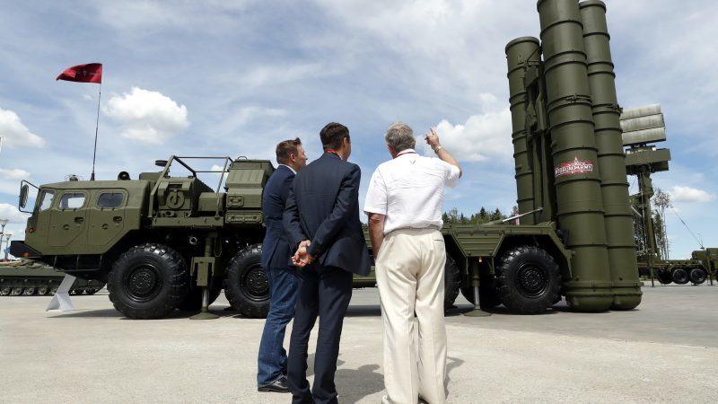 US Threatens Sanctions On Serbia, Scrambles To Thwart Possible S-400 Purchase