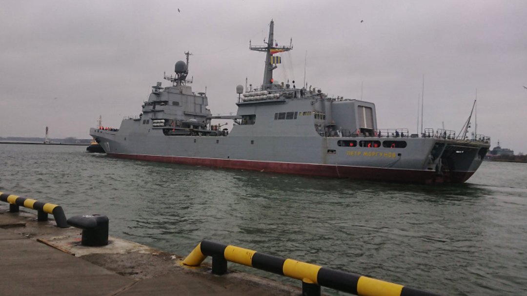 Russia's Second Project 11711 Large Landing Ship "Petr Morgunov" Enters Sea Trials