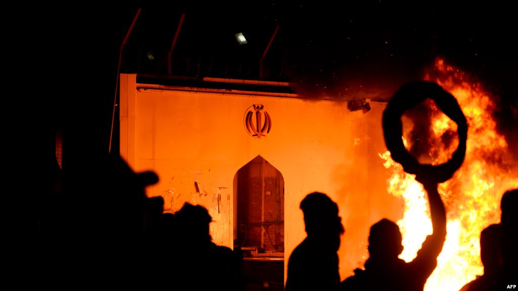 Iraqi Protesters Burn Iranian Consulate For Third Time in a Week