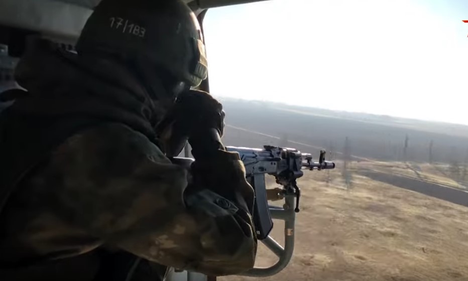 In Video: Russian Military Helicopters Escort Joint Turkish-Russian Patrol Near Kobani