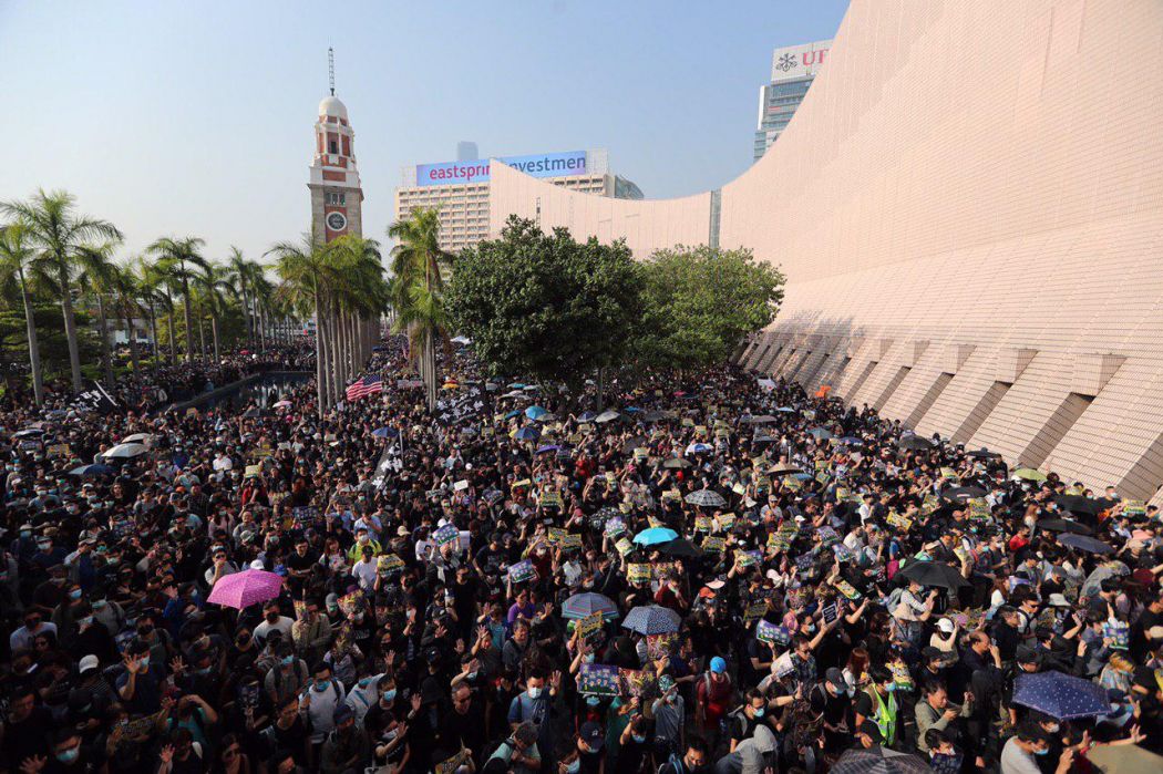 Protests Return to Hong Kong After Two Weeks of Calm