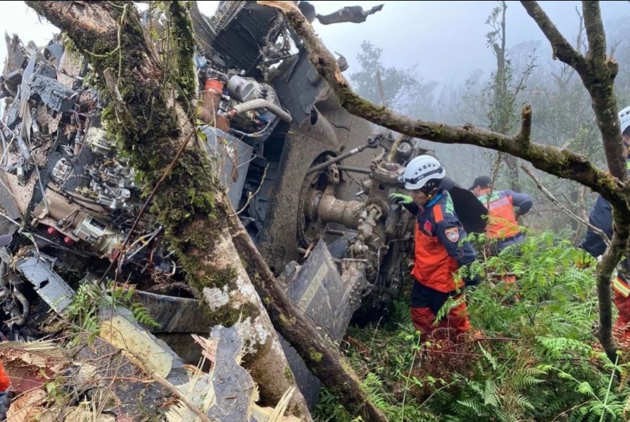 Taiwan’s Military Chief Of Staff And 7 Others Persons Died In Black Hawk Helicopter Crash