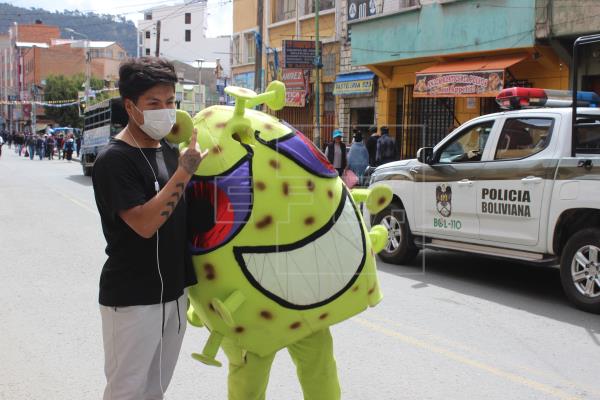 The New Bogeyman? Bolivian Police Dress As COVID-19 To Spread Awareness In La Paz