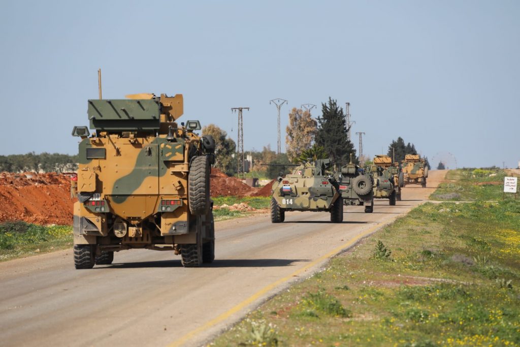 Paper Safe Zone: Russia And Turkey Conduct 3rd Limited Joint Patrol In Southern Idlib (Video, Photos)