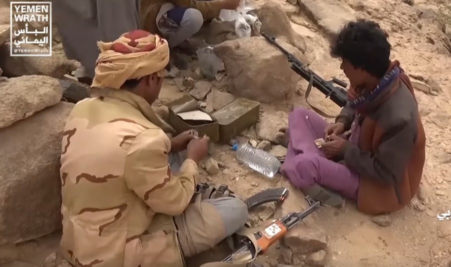 In Video: Houthi Fighters Advance Further In Al-Ajashir Desert In Southern Najran