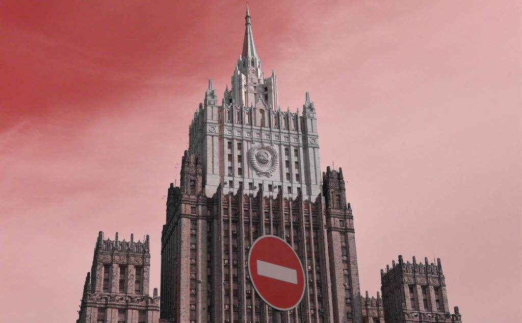 Russian Foreign Ministry Finally Reacted To Censorship On YouTube And Facebook