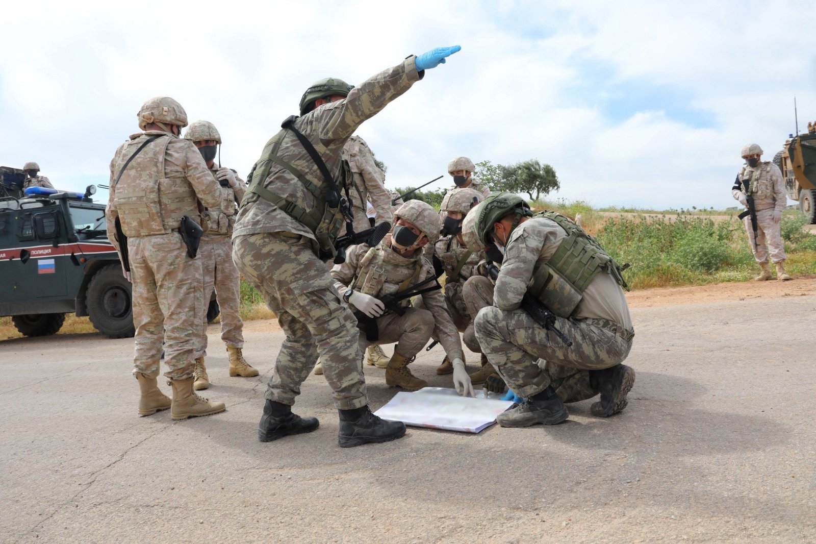 Russia And Turkey Hold 8th Joint Patrol In Southern Idlib. It's 2 Times Longer Than Previous Ones (Photos, Videos)