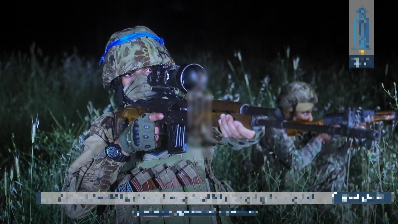 New Batch Of Hay’at Tahrir Al-Sham ‘Night Snipers’ Completes Training (Photos)