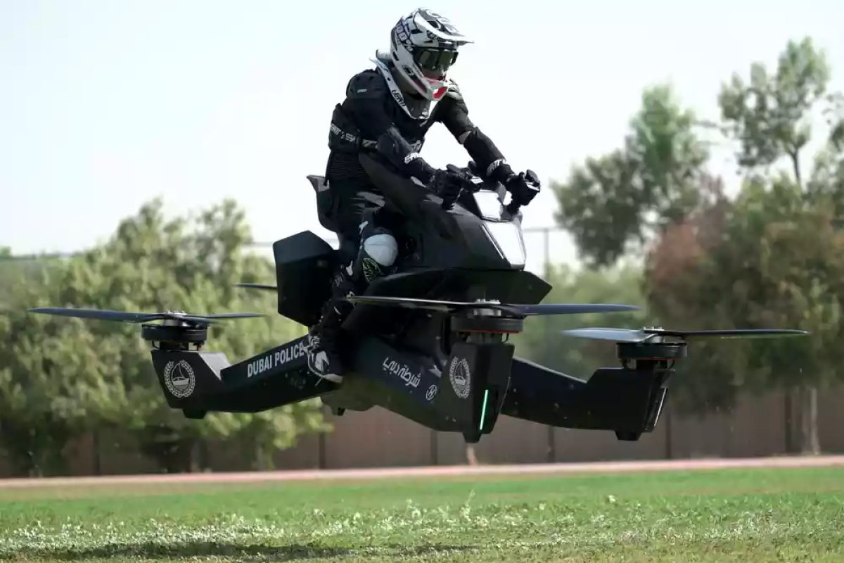 Shocking Moment Dubai Cop On Hoverbike Falls Out Of Sky