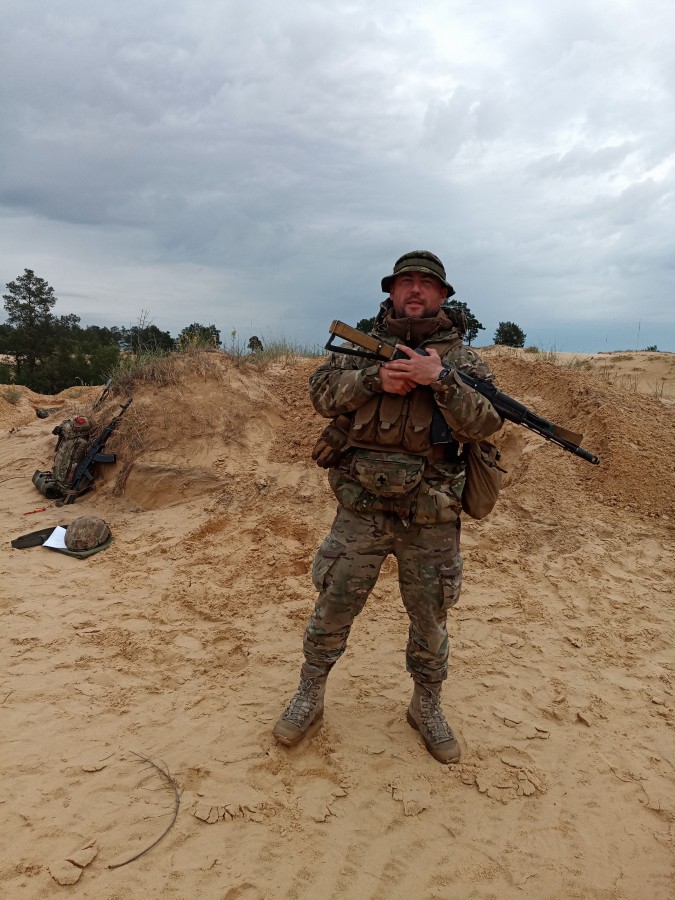 More Photos From Estonian Mercenary Killed In Eastern Ukraine: Not A Civilian, But A Combat Medic