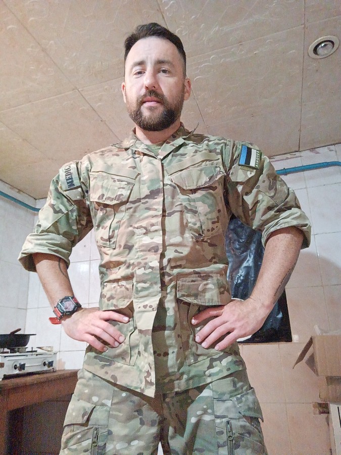 More Photos From Estonian Mercenary Killed In Eastern Ukraine: Not A Civilian, But A Combat Medic