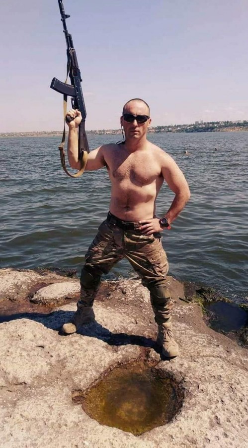 More Photos From Estonian Mercenary Killed In Eastern Ukraine: Not A Civilian, But A Combat Medic