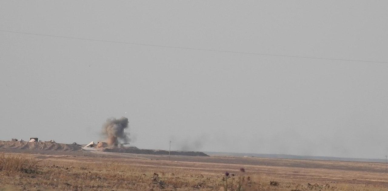 ISIS Terrorists Destroyed Syrian Army Tank In Deir Ezzor With Guided Missile (Photos)