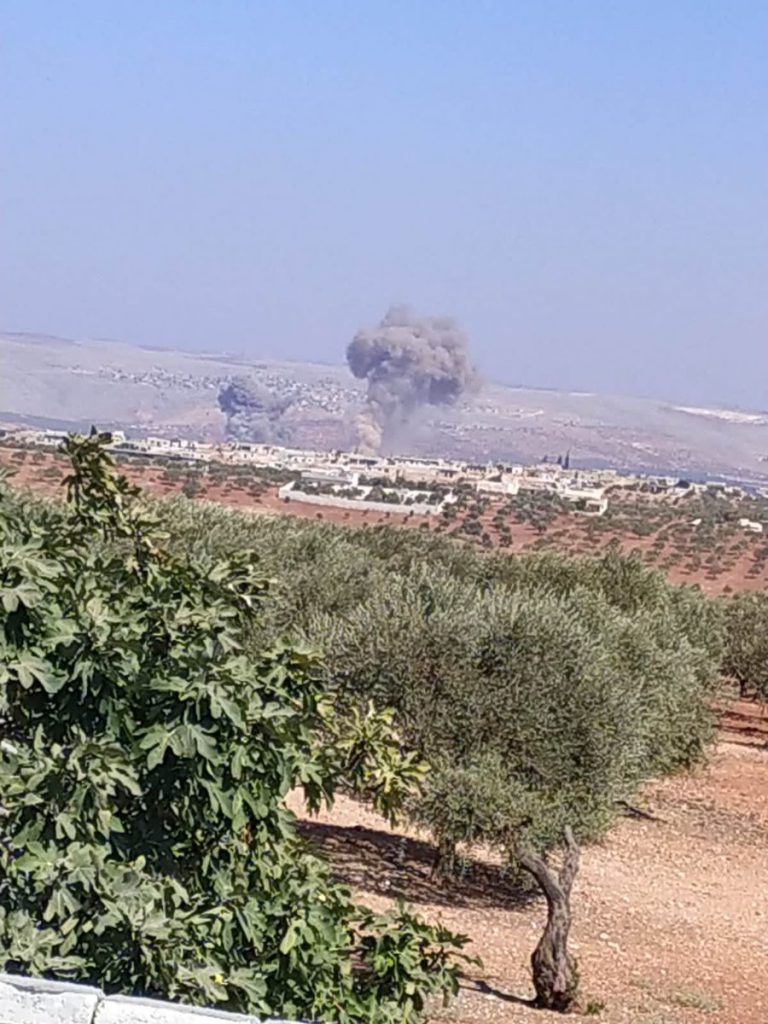 Russian Warplanes Pound Terrorists' Training Camps Near Idlib (Map, Photos)