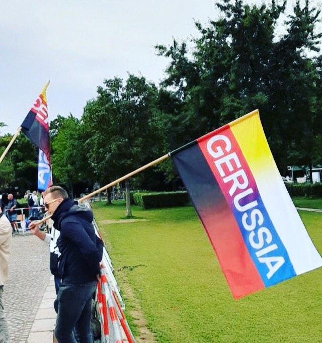 "Neo-Nazis" Take Reichstag To Fight "Neo-Liberal Values"