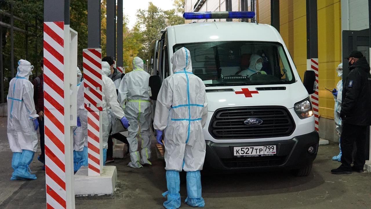 Moscow Authorities Push Further COVID-19 Hysteria