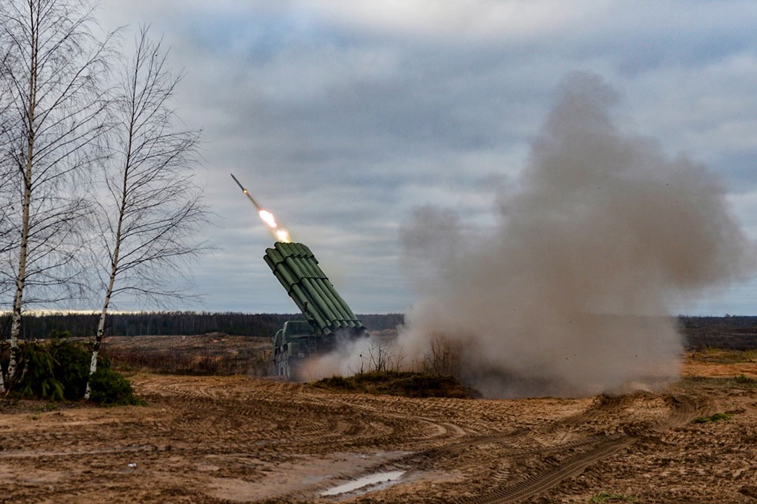 Weapons Of Karabakh War: BM-30 Smerch Multiple Rocket Launcher