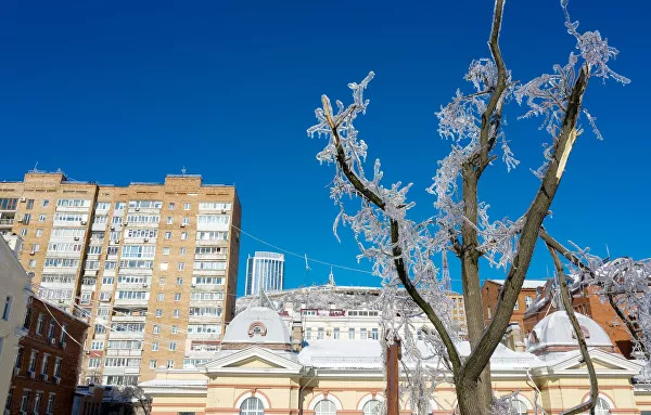 Freak Ice Storm Leaves Russia's Far East City Of Vladivostok Without Power (Photos, Videos)