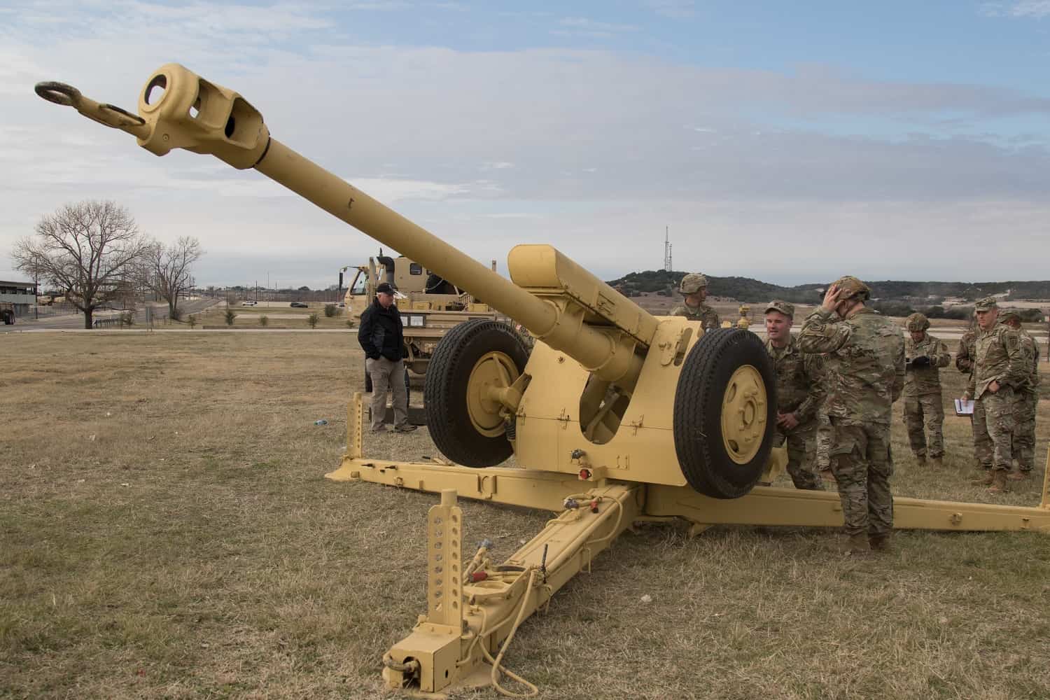 Weapons Of Karabakh War: The Soviet D-30 122mm Howitzer