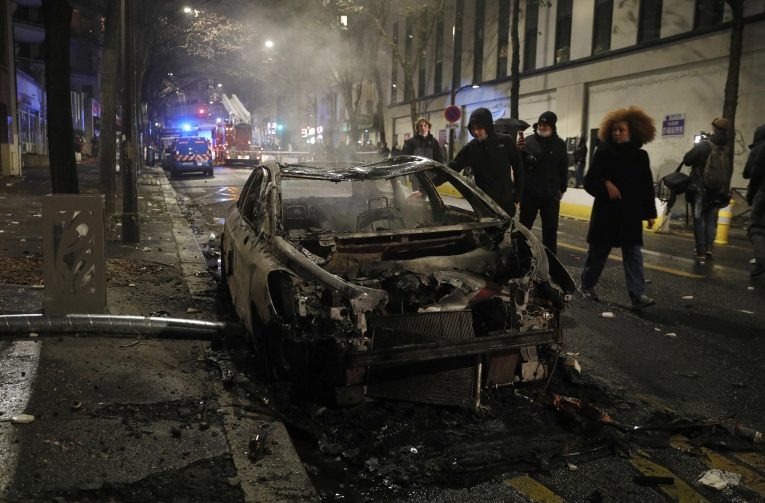 US-styled Chaos In France: Protests Against Security Law And Police Brutality Turn Paris Into Battle Zone