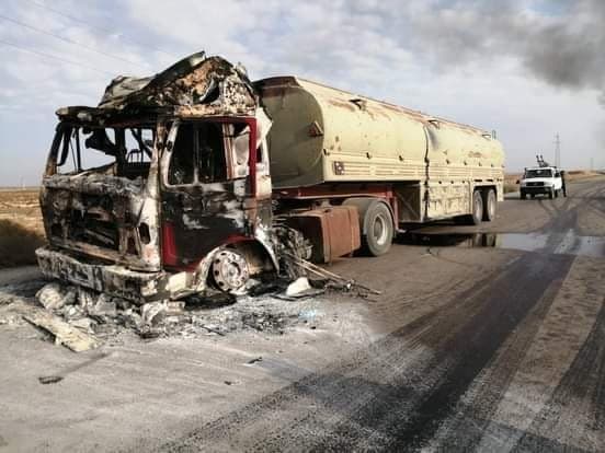 Photos, Video: Oil & Fuel Convoy Of Government Forces Ambushed In Central Syria