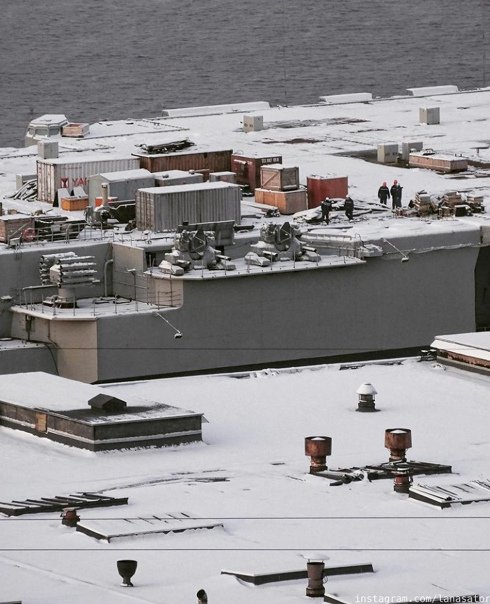 In Photos: Admiral Kuznetsov Heavy Aircraft-Carrying Missile Cruiser Under Repair