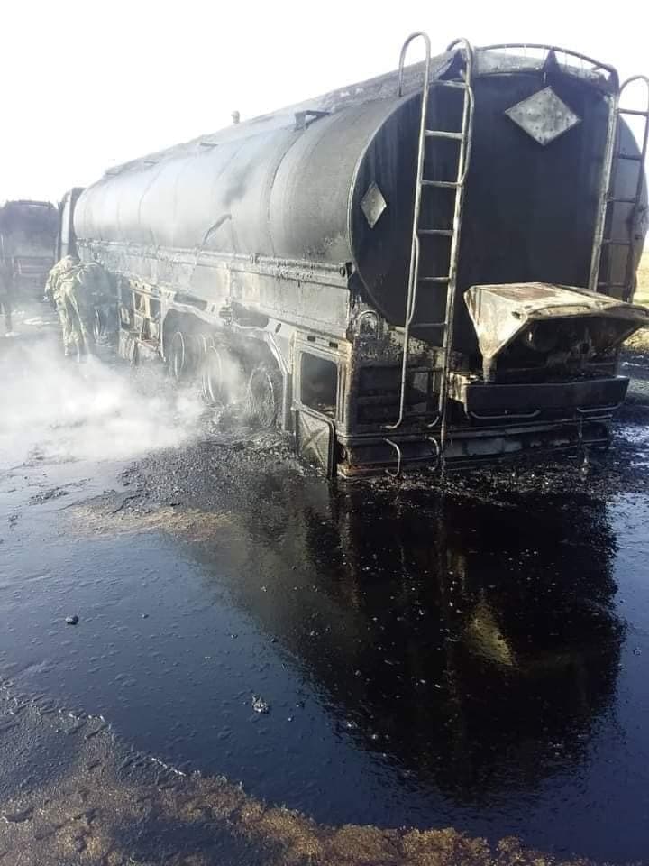 Photos, Video: Oil & Fuel Convoy Of Government Forces Ambushed In Central Syria