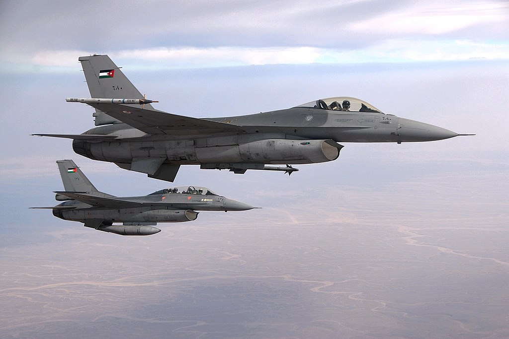 On High Alert: Jordanian Warplanes Spotted Along Syrian Border (Video)