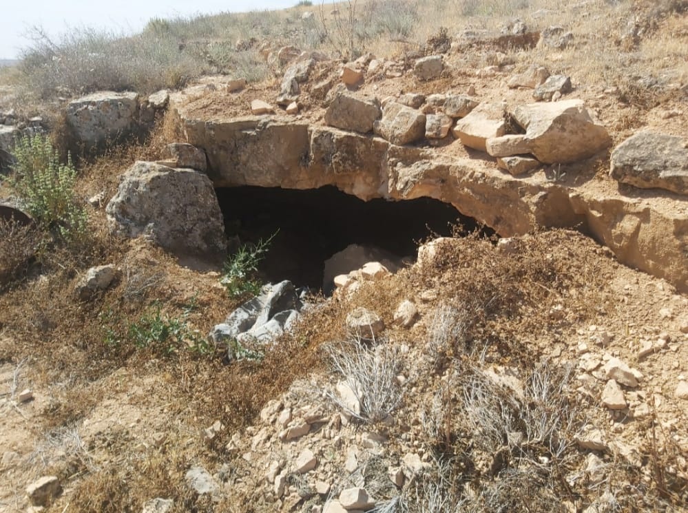 Central Syria Insurgency: Army Uncovered ISIS Caves Cells In Eastern Homs (Photos)