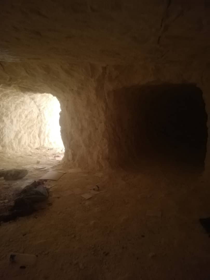 Central Syria Insurgency: Army Uncovered ISIS Caves Cells In Eastern Homs (Photos)