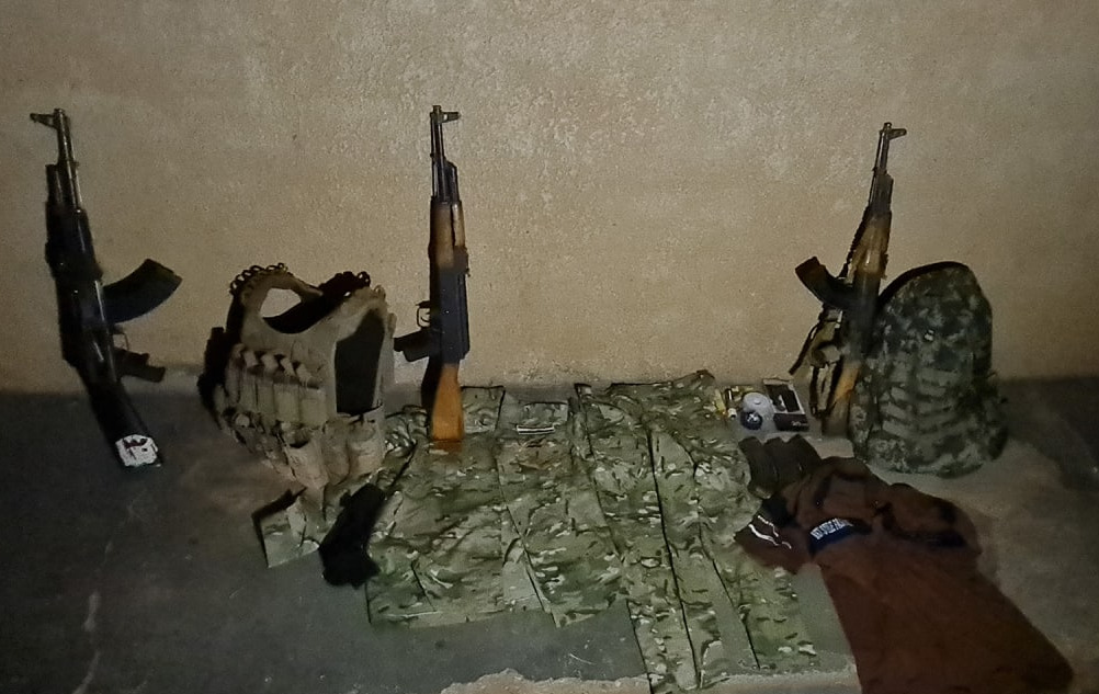 ISIS Terrorists Raided Iraqi Military Post Guarding Border With Syria, Jordan & Saudi Arabia (Photos)