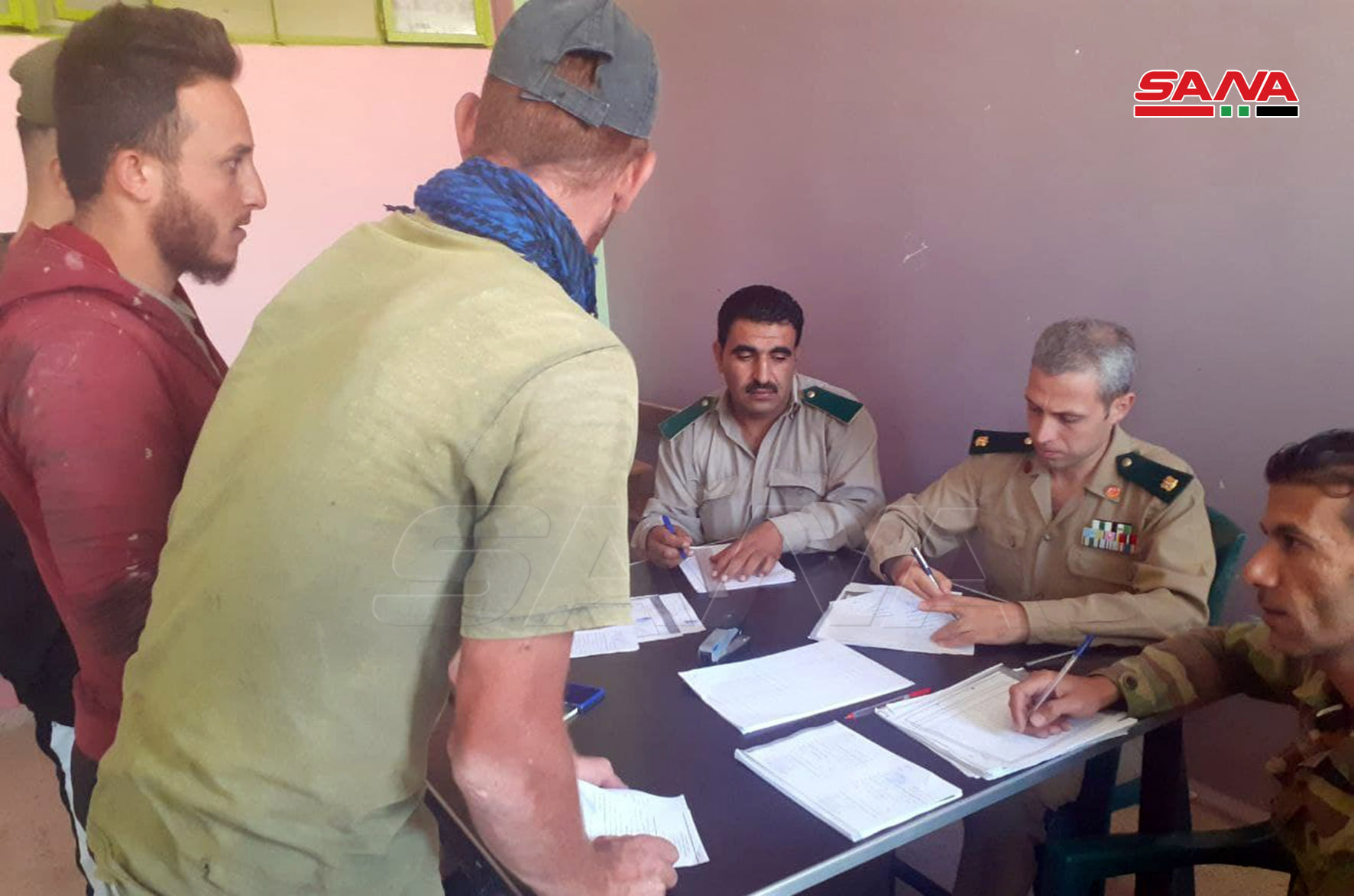 More Towns Join Reconciliation Process In Western Daraa (Photos)