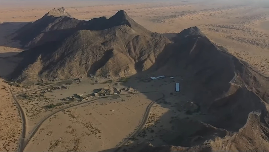 Houthis Capture Key Military Camp South Of Ma’rib, Target The City’s Presidential Palace With Ballistic Missile (Video)