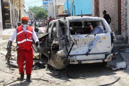 Somalia's Government Spokesman Wounded In Assassination Attempt