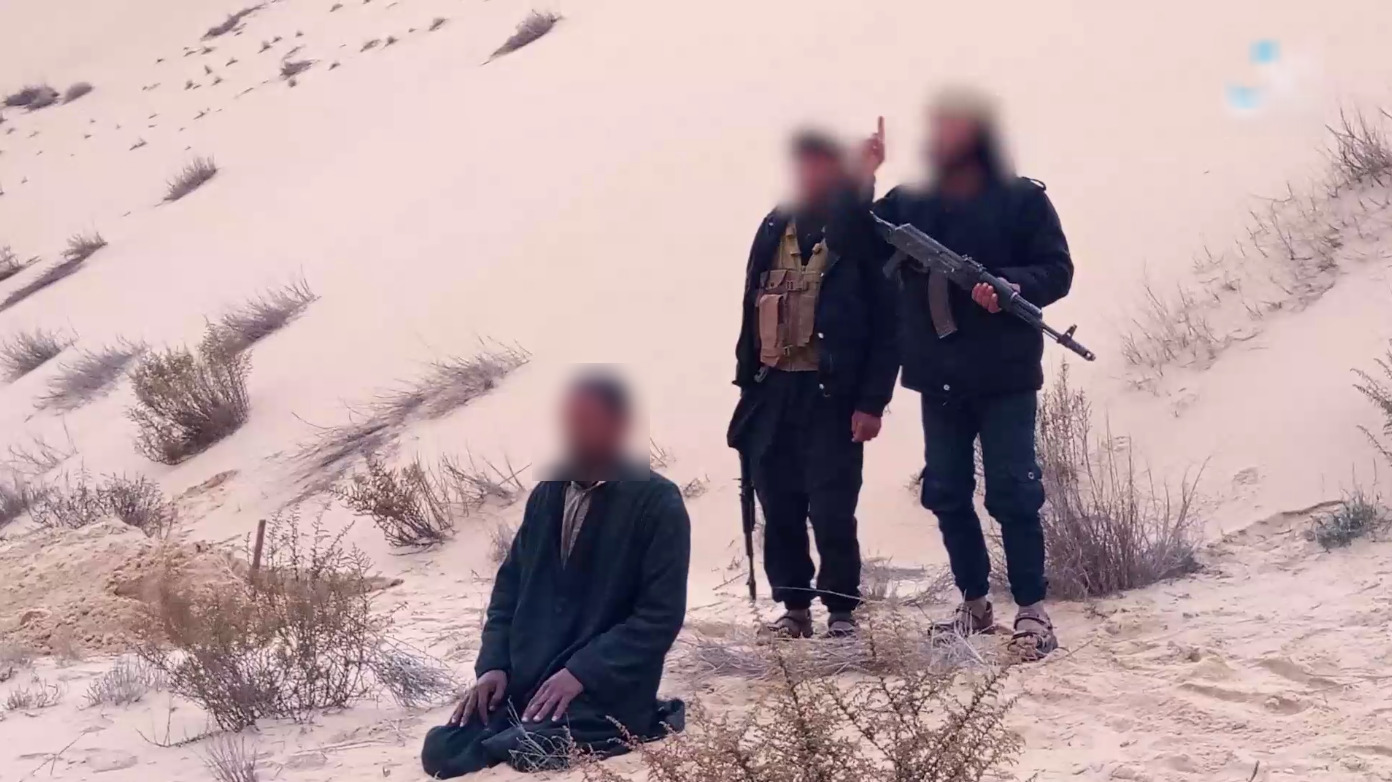 Sinai Insurgency: ISIS Terrorists Execute Alleged Egyptian Army Spy (Photos)