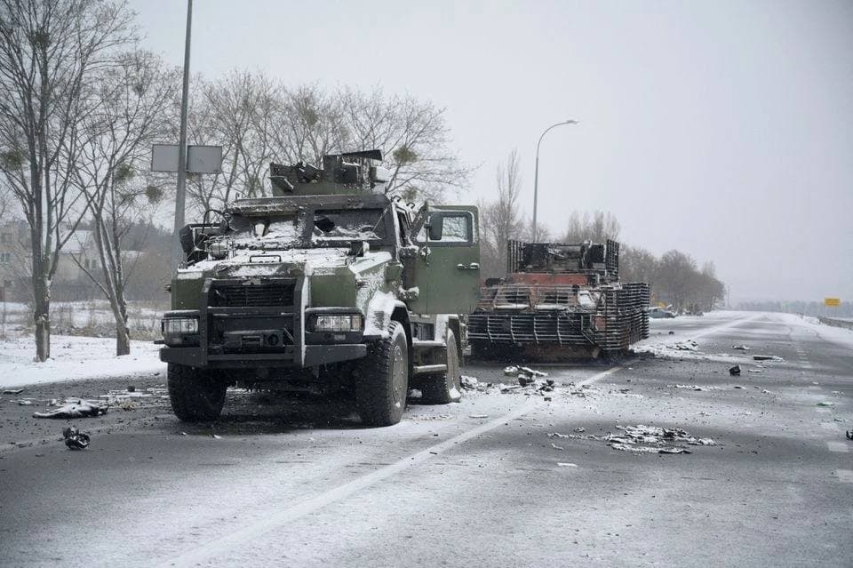 Day 4 Of War In Ukraine Started: Russian Troops Are In Kharkov City. Cruise Missiles Pound Regime Forces (Video)