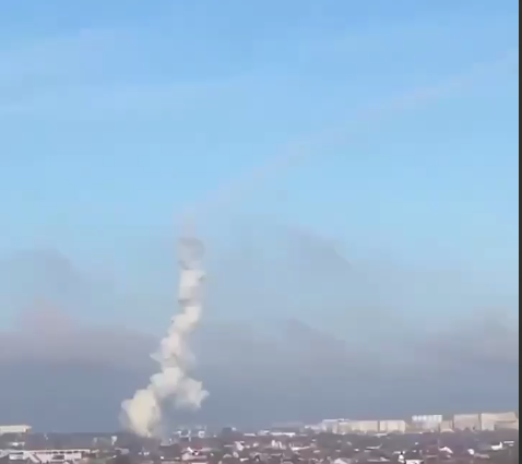 Ukrainian 'Buk' Missile Destroyed Building In Kiev As Zelensky Office Dreams To Dictate Terms In Talks With Moscow