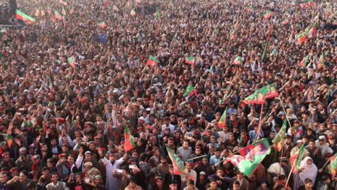 Video: Nationwide Protest in Pakistan in Support of Imran Khan: Largest Rally in the History of Peshawar City, in the History of the Province of the Pashtun People