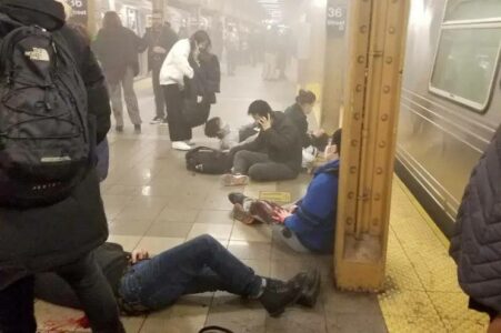 Shooting In New York Subway (Video, Photos)