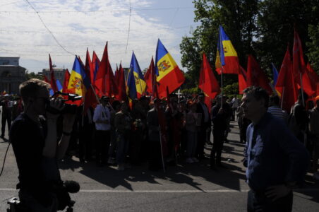 In Photos: In Moldova, A March For Victory… A March For Peace!