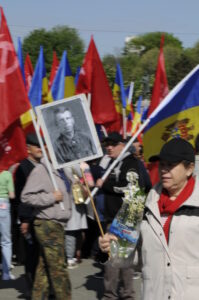 In Photos: In Moldova, A March For Victory… A March For Peace!