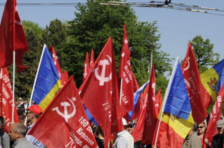 In Photos: In Moldova, A March For Victory… A March For Peace!