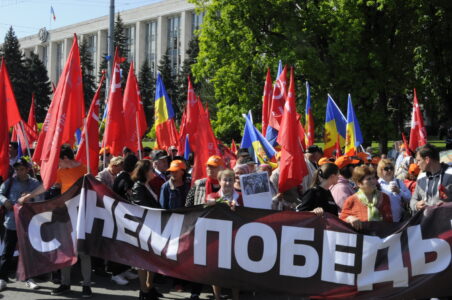 In Photos: In Moldova, A March For Victory… A March For Peace!