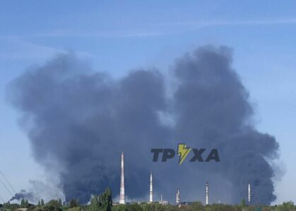 Oil Refinery In Ukrainian City Of Kremenchuk Hit By Russian Missiles (Photos, Video)