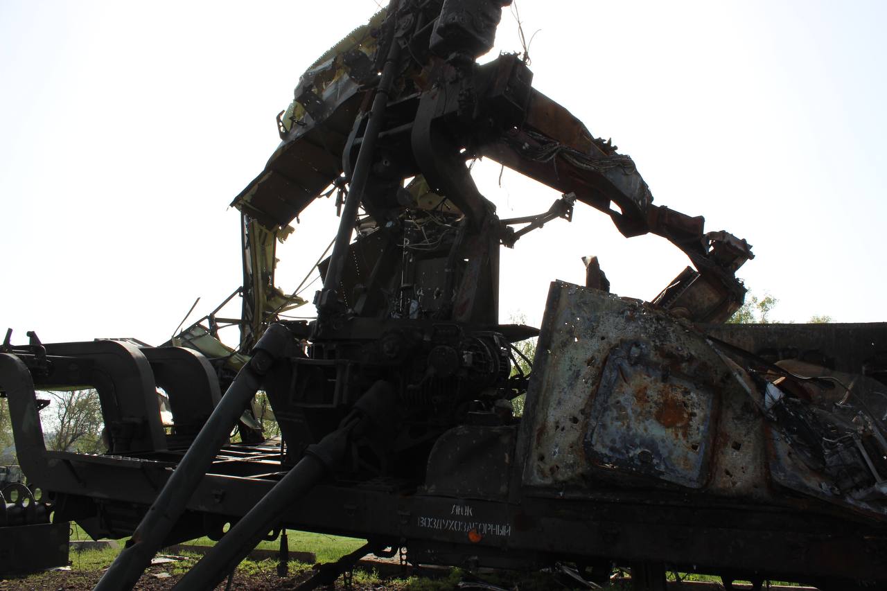 Russian Pinpoint Strike Destroyed Ukrainian Long-Range Radar In Donbass (Photos)