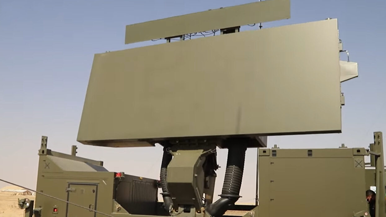 First French-Made GM 403 Long-Range Radar Enters Service With Iraqi Army (Video)