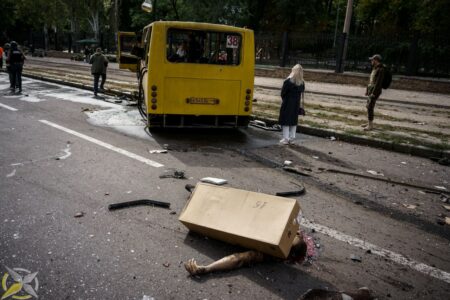 Kiev's Attempt To Disrupt Referendum Claimed Lives Of At Least 6 Civilians In Donetsk (18+)