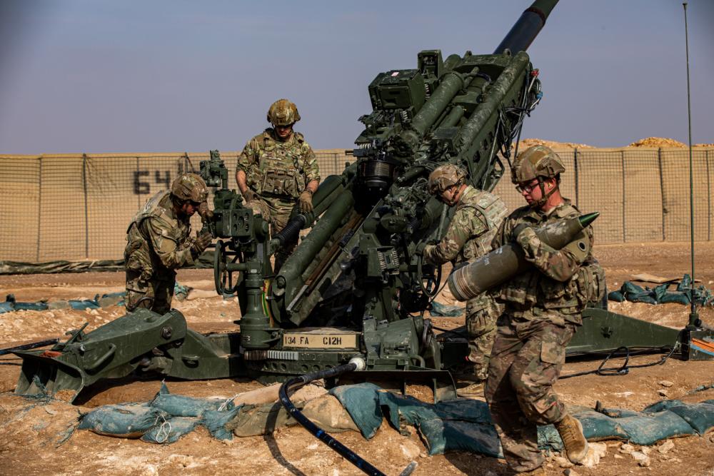 U.S. Forces Held Rehearsal Exercise With M777 Howitzers In Northeastern Syria