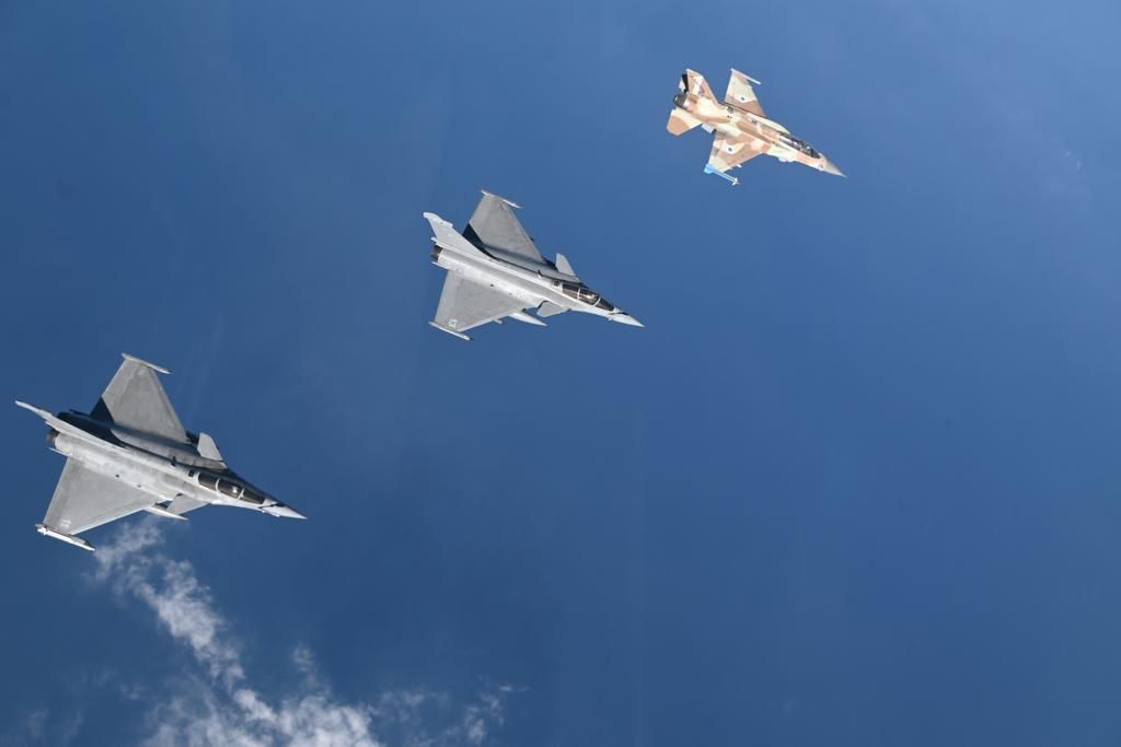 Israel, France Held Joint Aerial Exercise (Photos)