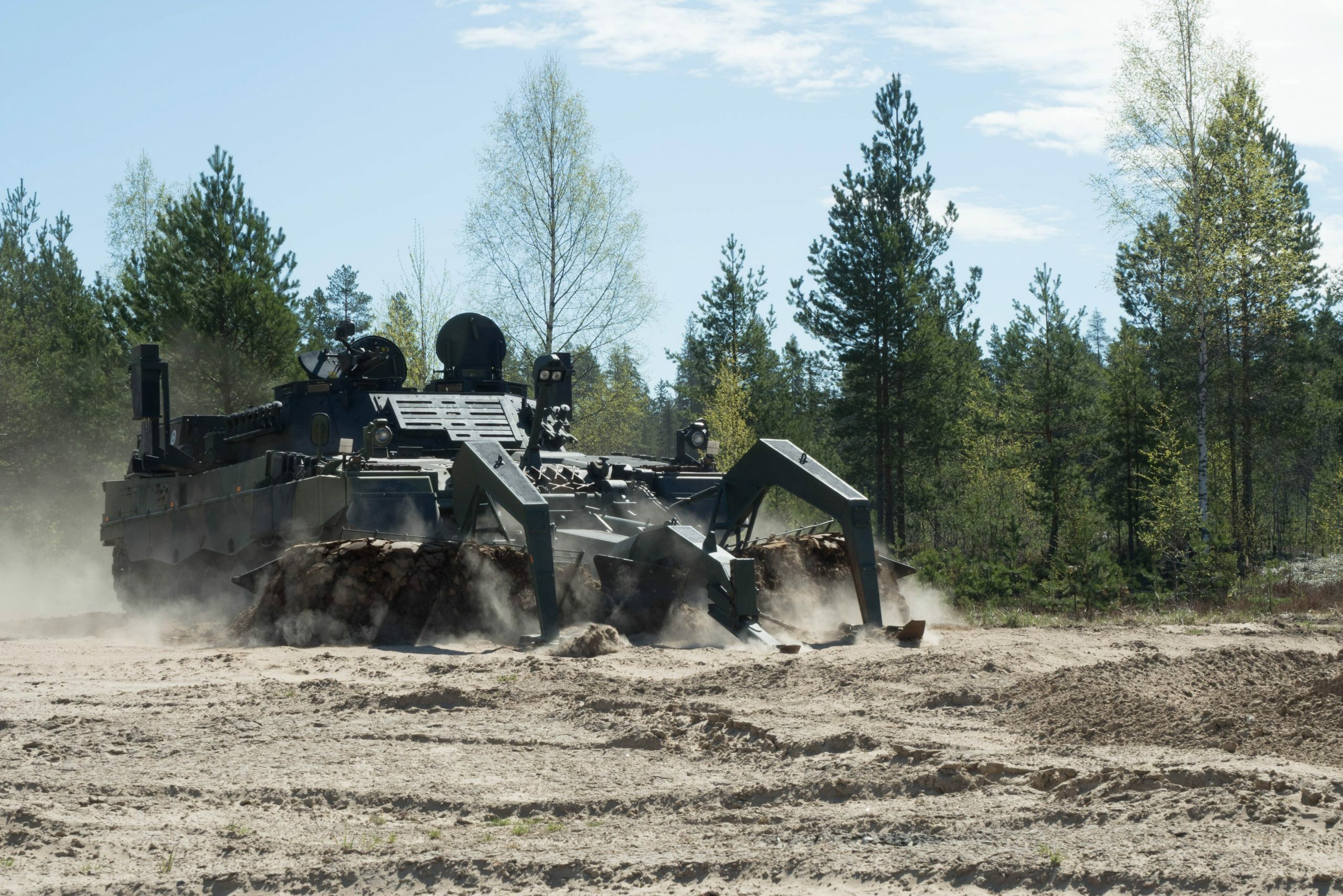 Finland To Supply Three Leopard 2R Mine Breaching Vehicles To Ukraine